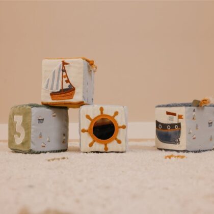 LITTLE DUTCH. Σετ παιχνιδιού με υφασμάτινους κύβους Sailors Bay