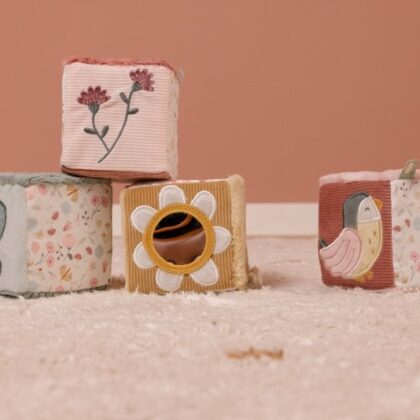 LITTLE DUTCH. Σετ παιχνιδιού με υφασμάτινους κύβους Flowers & Butterflies