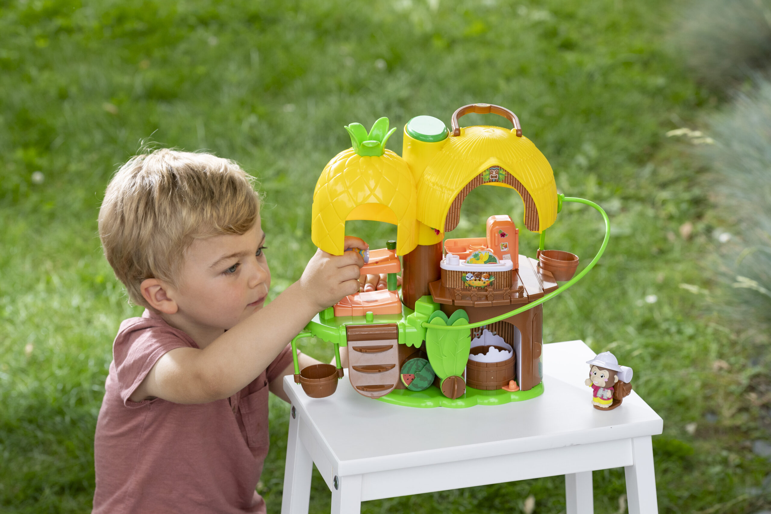 Klorofil: Το τροπικό ξενοδοχείο